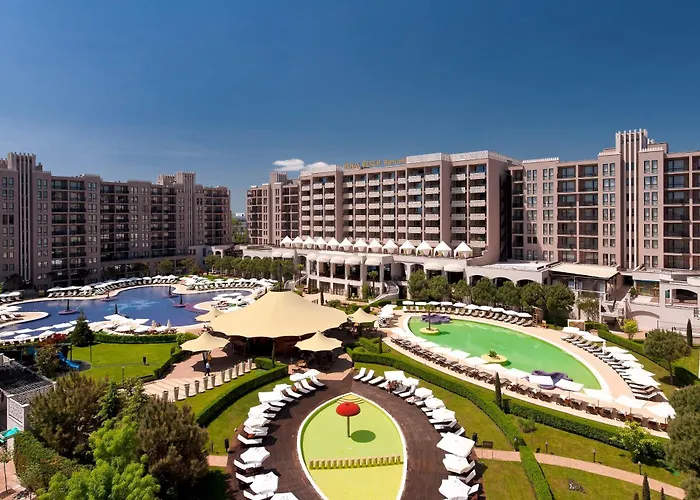 Barcelo Royal Beach